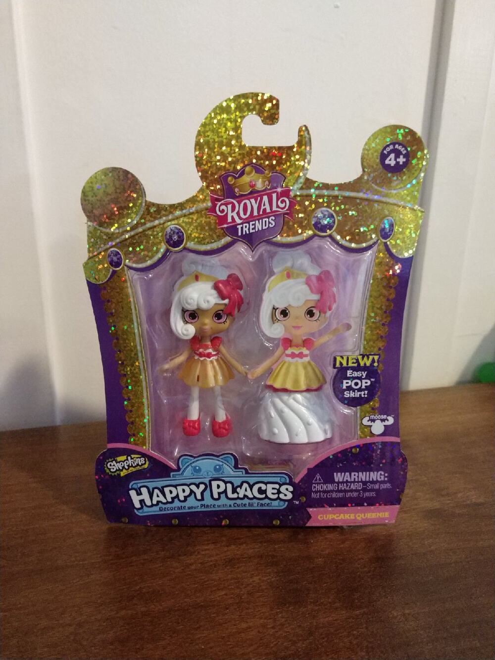 Shopkins Royal Trends mini Shoppie doll cupcake queenie
